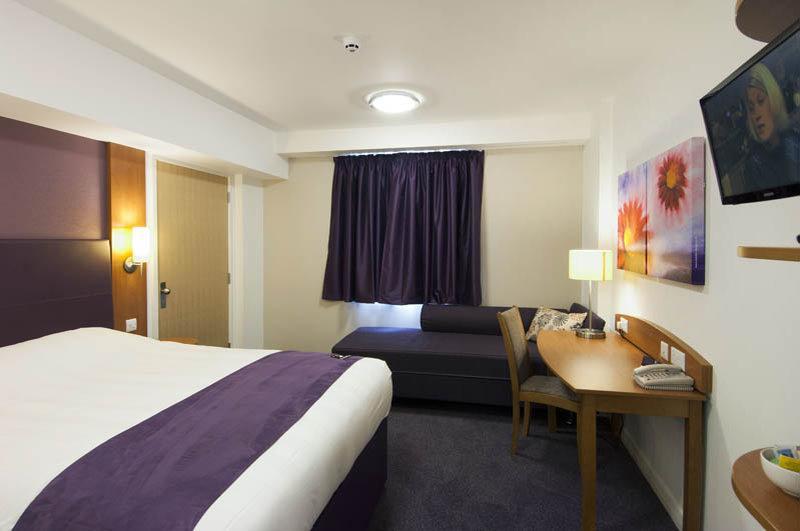 Premier Inn Bristol East Emersons Green Coalpit Heath المظهر الخارجي الصورة